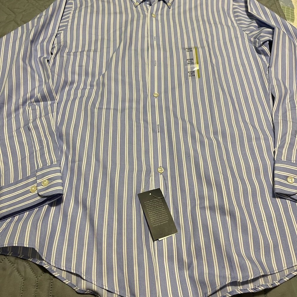 Arrow Men's Blue and White Striped Button Down Shirt